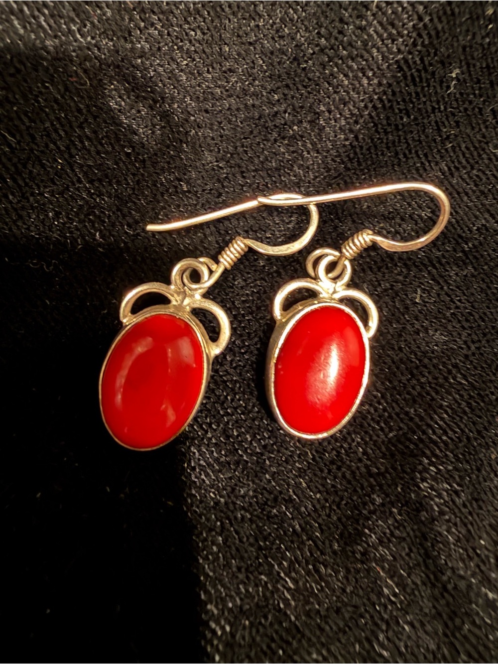 Red Coral Oval Drop Earrings in 925 Silver-Tone Setting